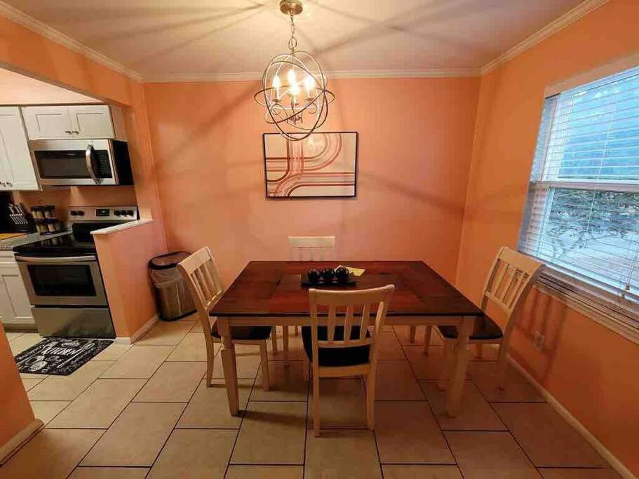 Elegant 2-Bedroom Pet-Friendly Villa W 2 Parking Spaces Хилтон-Хед-Айленд Экстерьер фото
