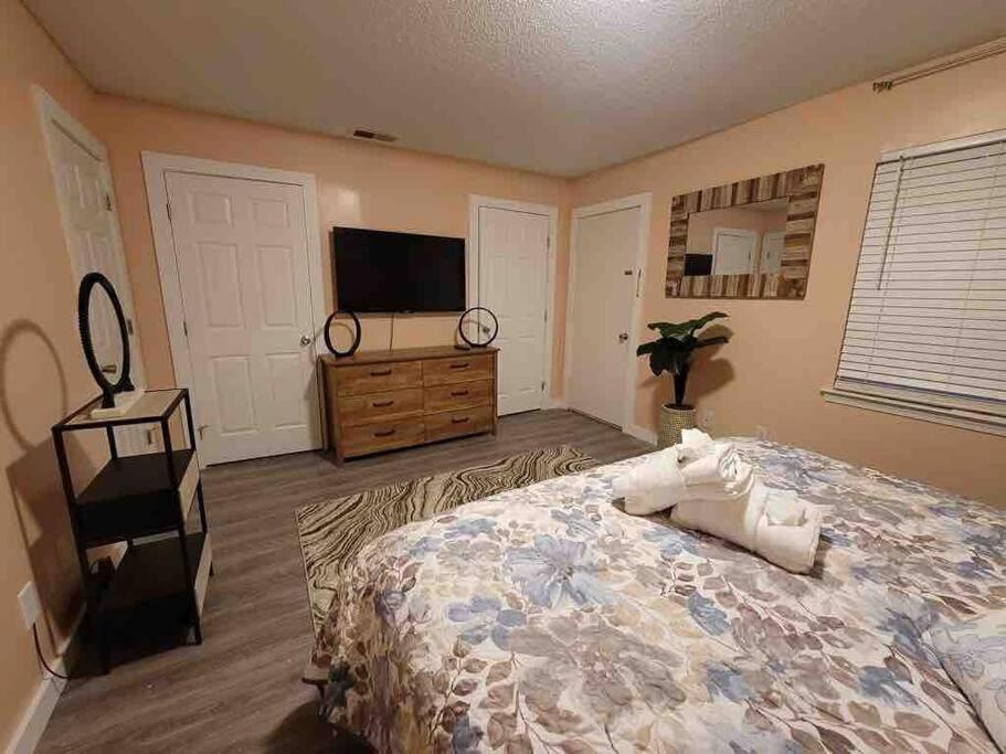 Elegant 2-Bedroom Pet-Friendly Villa W 2 Parking Spaces Хилтон-Хед-Айленд Экстерьер фото