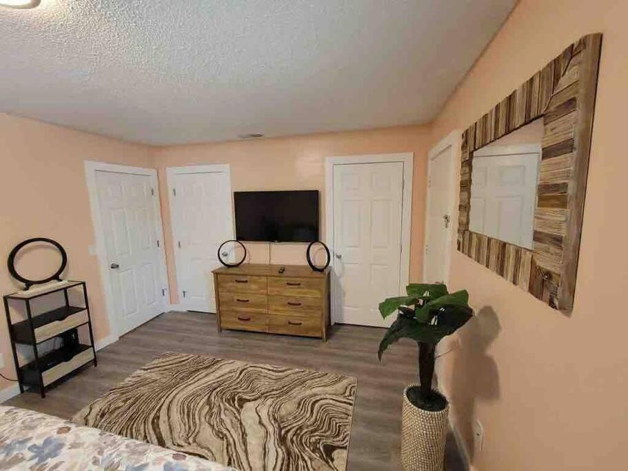 Elegant 2-Bedroom Pet-Friendly Villa W 2 Parking Spaces Хилтон-Хед-Айленд Экстерьер фото
