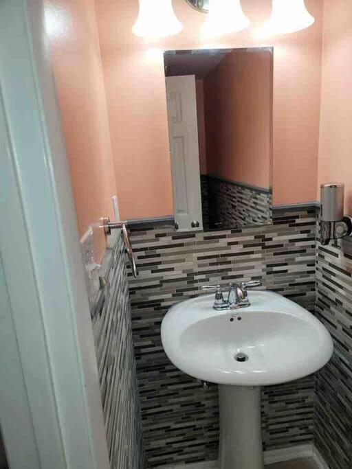 Elegant 2-Bedroom Pet-Friendly Villa W 2 Parking Spaces Хилтон-Хед-Айленд Экстерьер фото